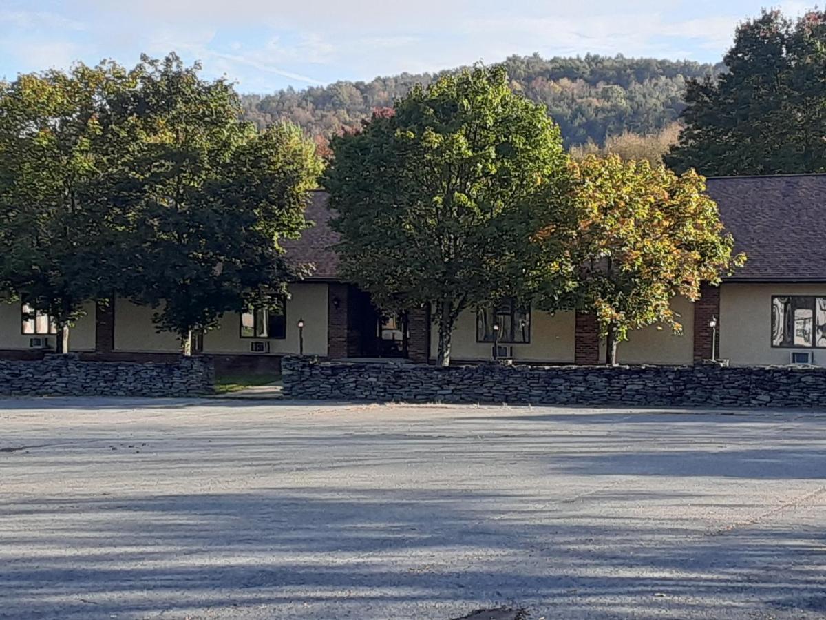 Mountain View Lodge Clifford